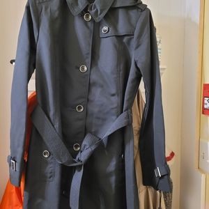 DKNY Women's Trench Coat size Medium